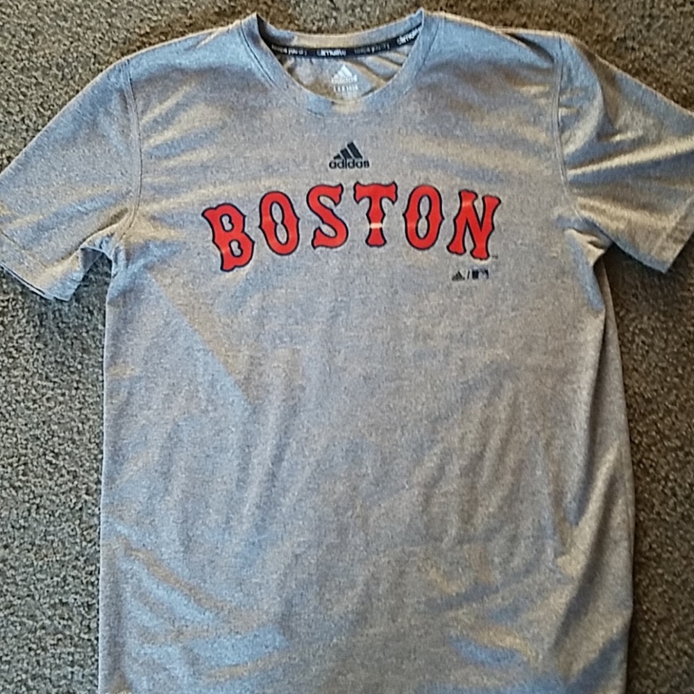 Boys Red Sox shirt